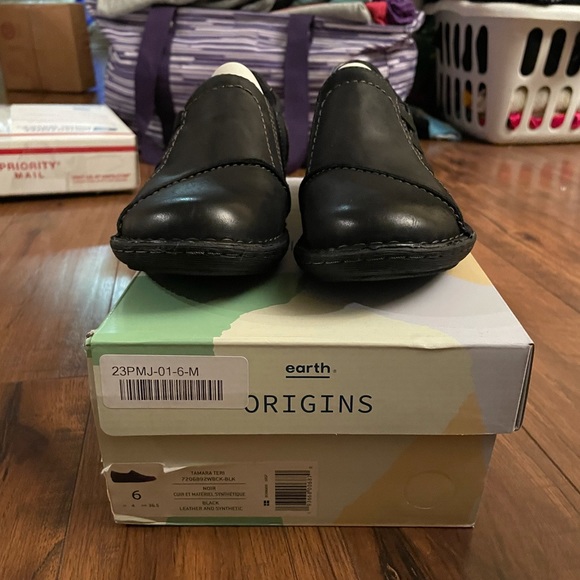 Earth Origins Tamara Teri Shoes - Leather, Slip-On - Picture 1 of 4